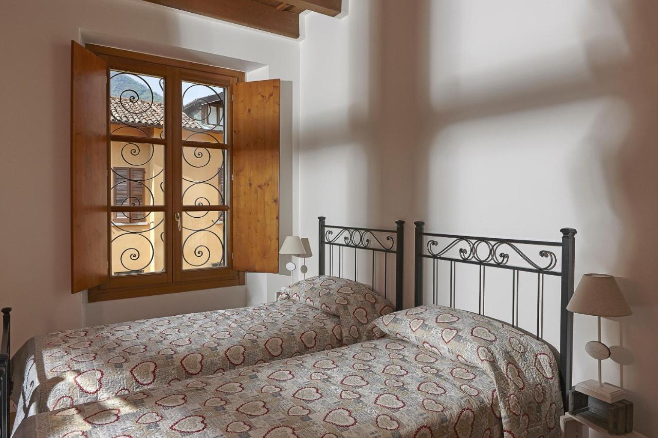 Joivy Charming Apartment Centre Of Como Exterior photo
