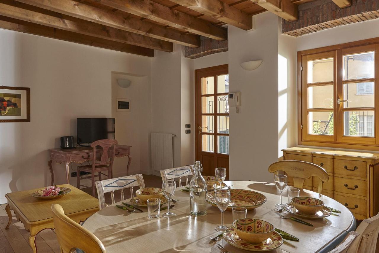 Joivy Charming Apartment Centre Of Como Exterior photo