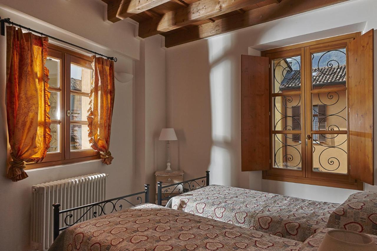 Joivy Charming Apartment Centre Of Como Exterior photo